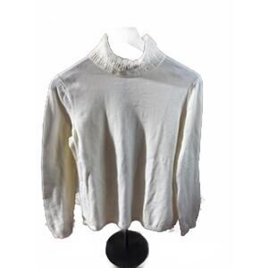 Cozy Talbots Cream Turtleneck Sweater,‎ Size Medium